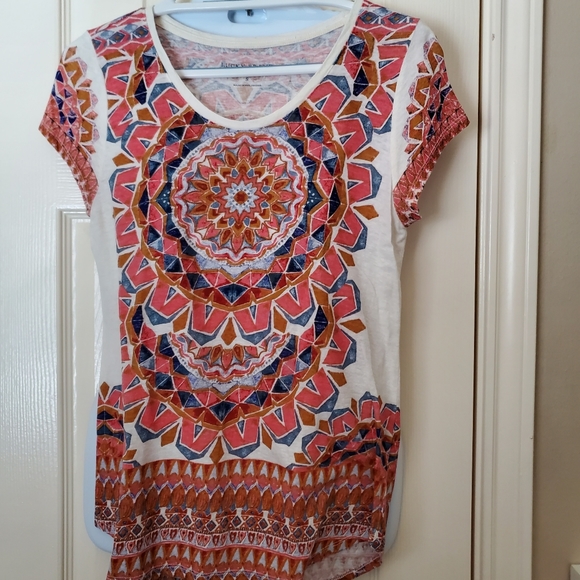 Lucky Brand Printed tshirt - Picture 1 of 8